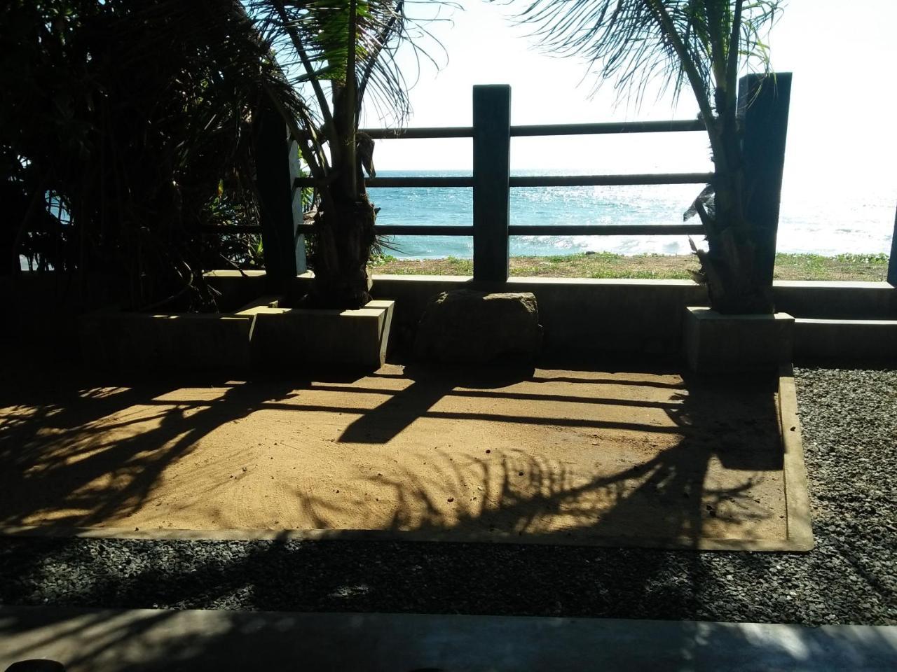 Beach Arthur Villa ガル エクステリア 写真